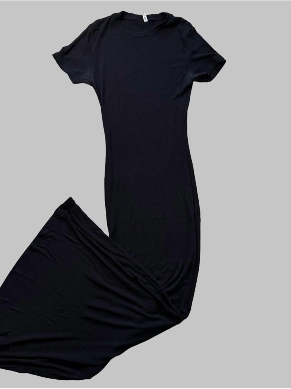 ReoRia Black Maxi Dress